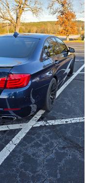 2011 BMW 550 i xDrive