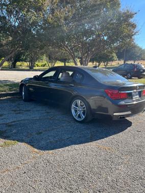 Gray 2010 BMW 750 Li