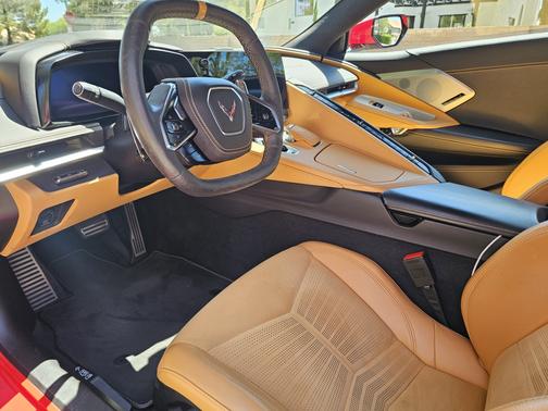 Red 2022 Chevrolet Corvette Stingray w/3LT