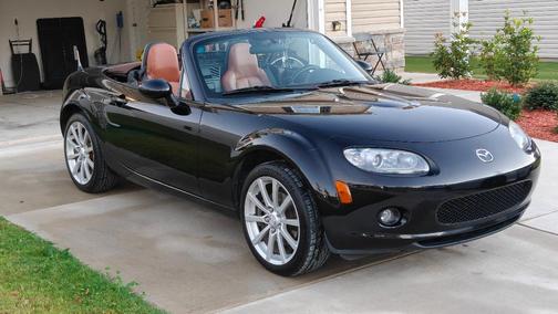 Black 2007 Mazda MX-5 Miata Grand Touring