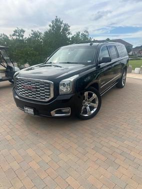 Black 2018 GMC Yukon XL Denali