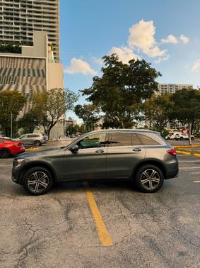 2019 Mercedes-Benz GLC 300 Base