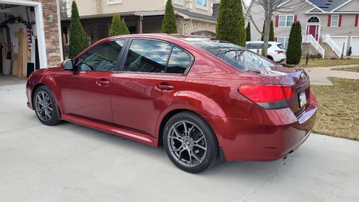 2011 Subaru Legacy 2.5 i Premium