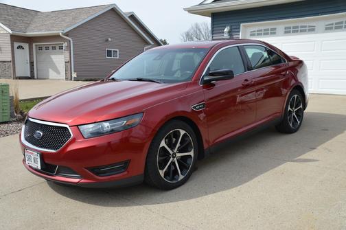 2015 Ford Taurus SHO
