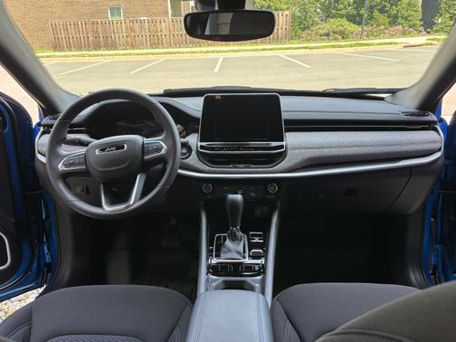 2025 Jeep Compass Sport
