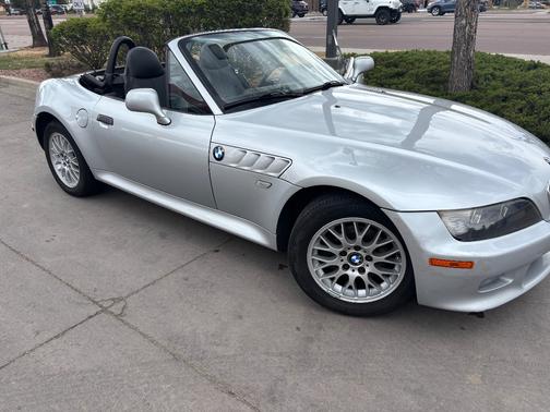 Silver 2001 BMW Z3 2.5i Roadster