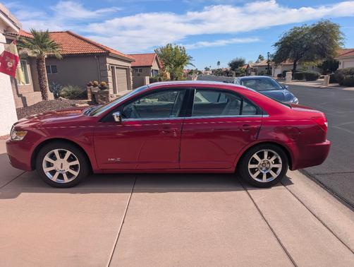 2008 Lincoln MKZ Base