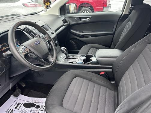 2016 Ford Edge SE