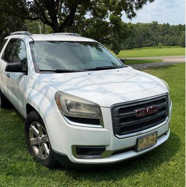 White 2016 GMC Acadia SLE-2