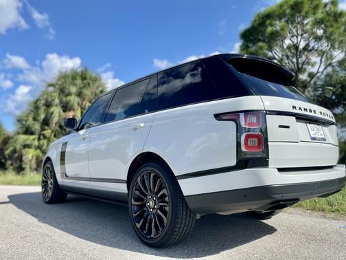 Photo 3 of 8 of 2018 Land Rover Range Rover 5.0L Supercharged LWB