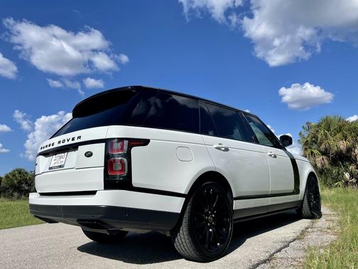 Photo 4 of 8 of 2018 Land Rover Range Rover 5.0L Supercharged LWB