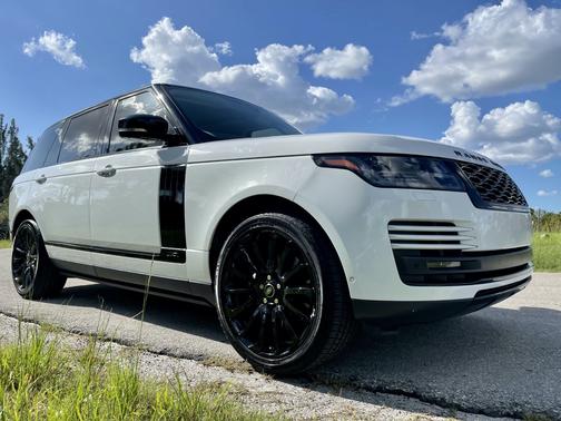 Photo 1 of 8 of 2018 Land Rover Range Rover 5.0L Supercharged LWB
