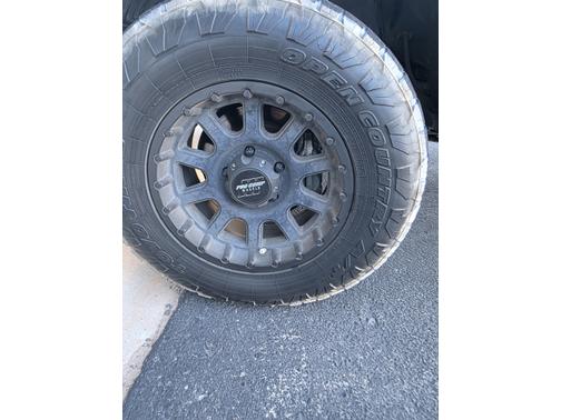 2010 Toyota Tundra Grade