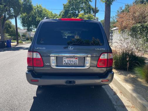 Gray 2004 Lexus LX 470 Base
