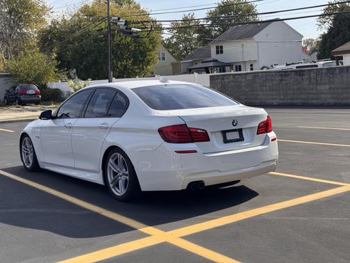 2016 BMW 528 i xDrive