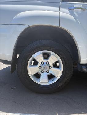 White 2006 Toyota 4Runner SR5