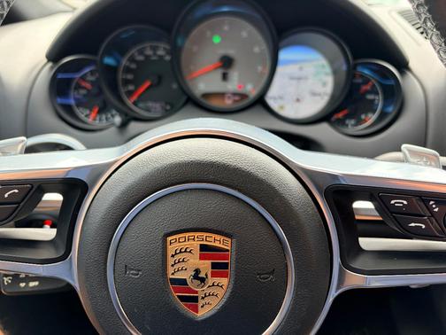 White 2018 Porsche Cayenne Cayenne S