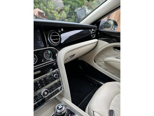 2017 Bentley Mulsanne Base