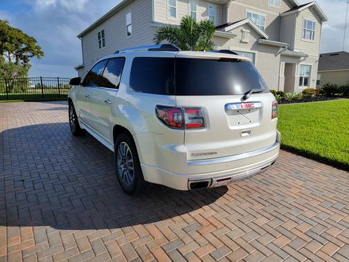 2014 GMC Acadia Denali