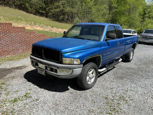 Blue 1998 Dodge Ram 1500 Club Cab