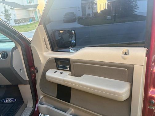 Red 2006 Ford F-150 XL
