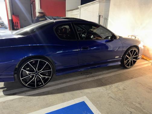 Blue 2007 Chevrolet Monte Carlo SS