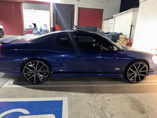 Blue 2007 Chevrolet Monte Carlo SS