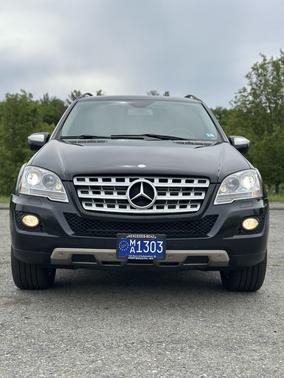 Black 2010 Mercedes-Benz M-Class ML 350 BlueTEC