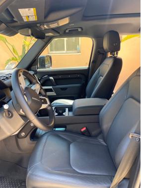2024 Land Rover Defender 110 P400 S