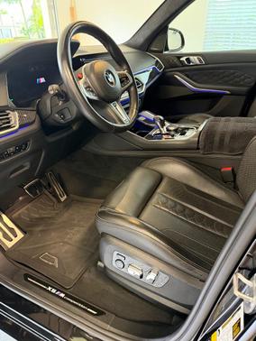 Black 2022 BMW X5 M Base