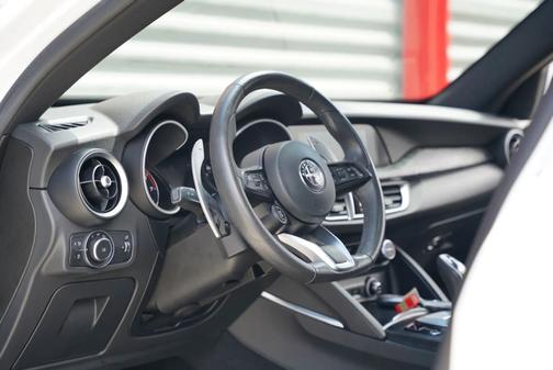 White 2023 Alfa Romeo Stelvio Sprint