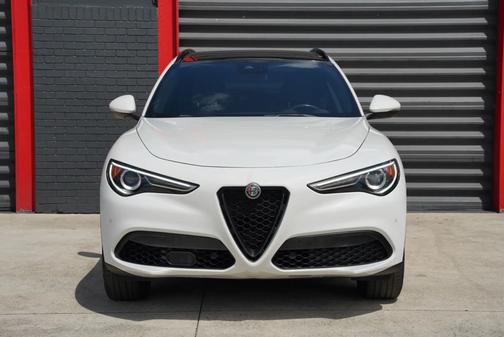 White 2023 Alfa Romeo Stelvio Sprint