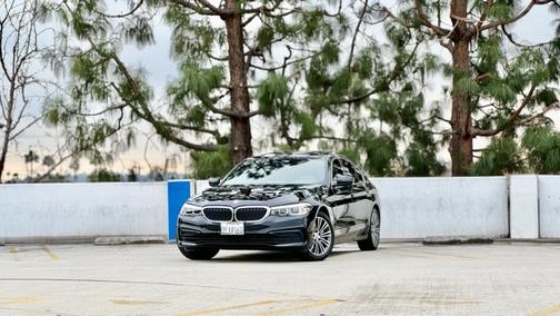 Black 2020 BMW 530e iPerformance