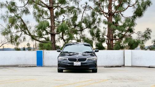 Black 2020 BMW 530e iPerformance
