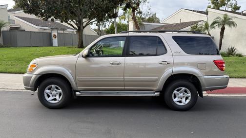 2001 Toyota Sequoia SR5