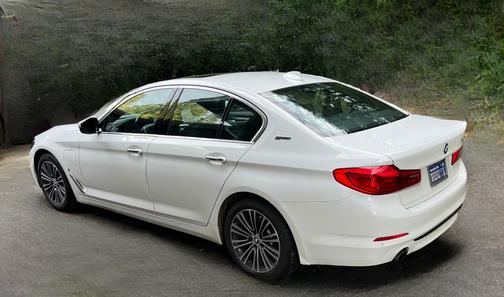 2018 BMW 530e iPerformance