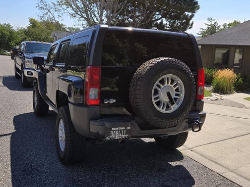 2006 Hummer H3 Base