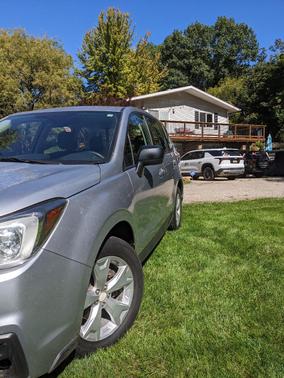 Silver 2017 Subaru Forester 2.5i