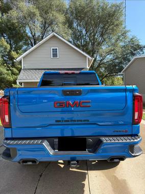 Blue 2024 GMC Sierra 1500 AT4