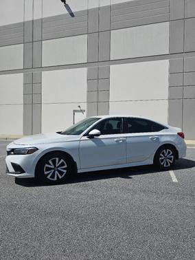 White 2024 Honda Civic LX