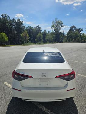 White 2024 Honda Civic LX