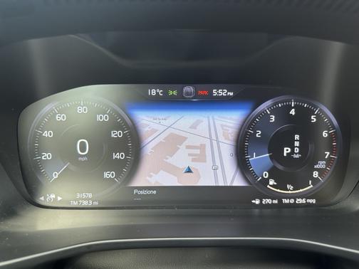 2021 Volvo XC40 T5 R-Design