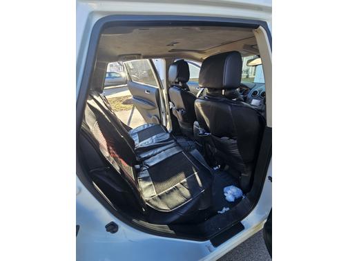 White 2012 Nissan Rogue SV w/SL Pkg