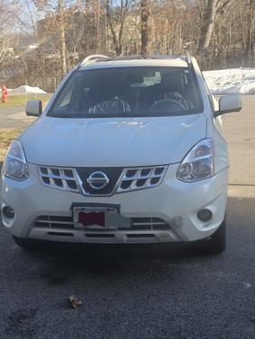 White 2012 Nissan Rogue SV w/SL Pkg
