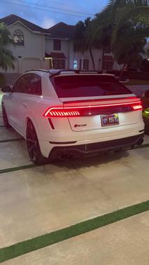 White 2020 Audi RS Q8 4.0T