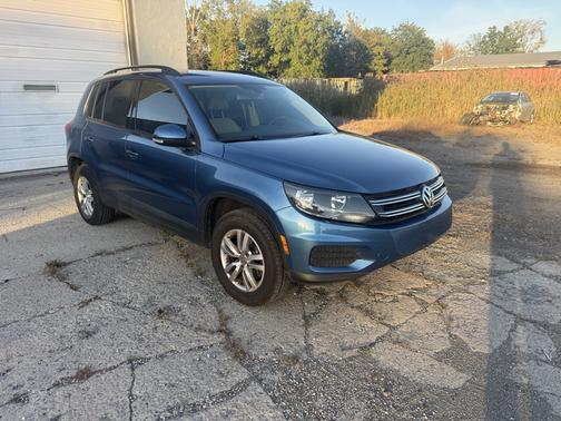 Blue 2017 Volkswagen Tiguan 2.0T S