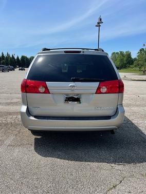 2008 Toyota Sienna LE