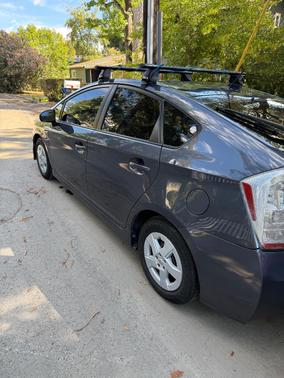 Gray 2011 Toyota Prius II