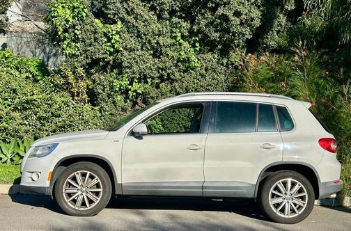 2010 Volkswagen Tiguan S