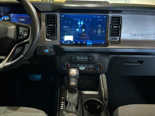 2022 Ford Bronco Outer Banks Advanced